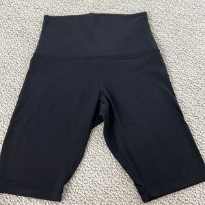 Womens lululemon align 10” bikers.
